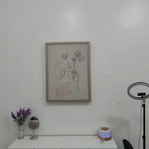 Quadro em madeira reforçada