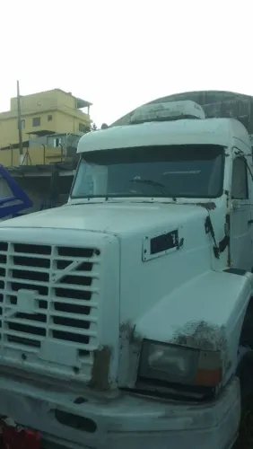 Caminhão Volvo EDC 320 ano 97