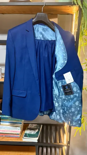 Terno Rutra R$600