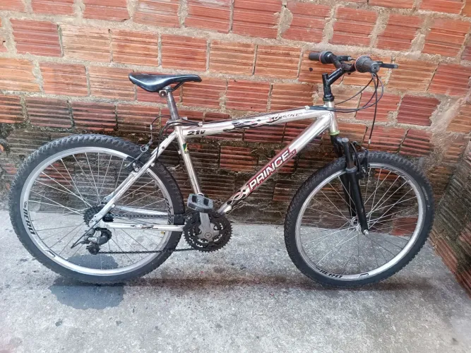 Bike de alumínio aro 26 de marcha