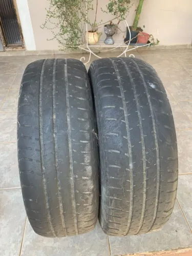 Pneus 175/65/14