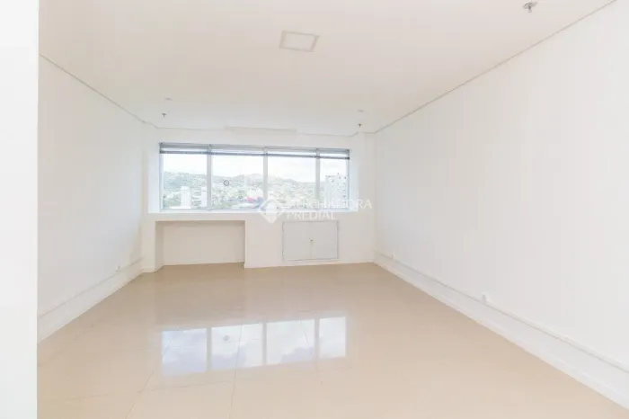 Excelente conjunto comercial - Rossi Business Park