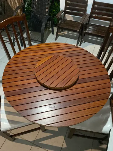 Mesa Redonda com Base giratória