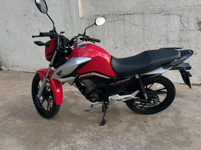 Titan 160 2022 impecável