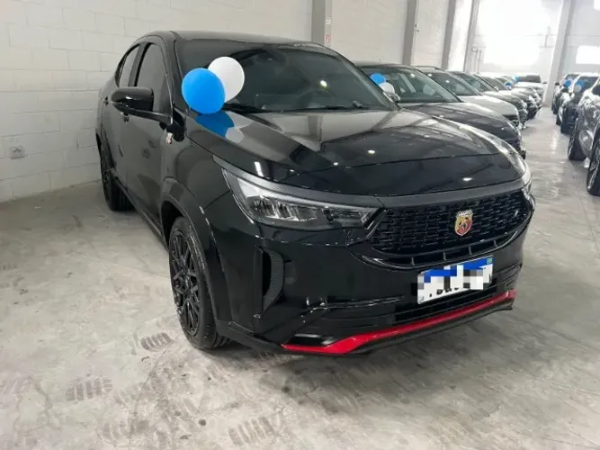 Fiat Fastback Abarth Turbo Flex 1.3 Aut. 2025