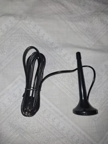 Antena Interna TV + 2 Controles Remotos Universais