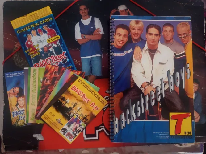 Pasta, caderno e cards Backstreet Boys