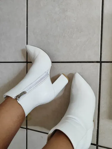 Bota branca