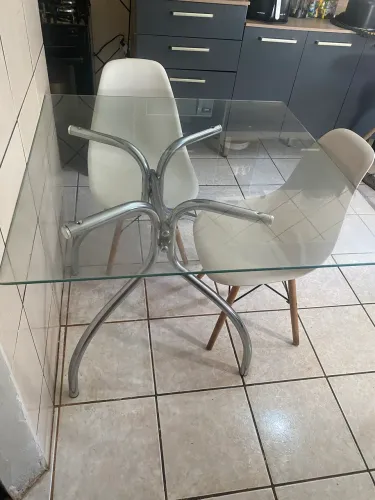 Mesa de Vidro 