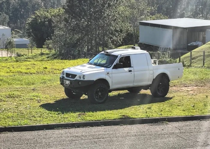 Mitsubishi L200 Sport RS 2.5 CD DTI (passeio) Dies. 2007