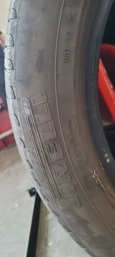 Pneu Pirelli scorpion 235 55 19