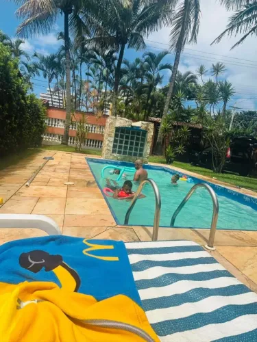Casa pé na areia com Piscina Bertioga