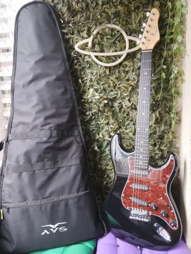 Guitarra NOVA ZERADA Gianinni+ Capa