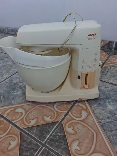 Batedeira Refratária