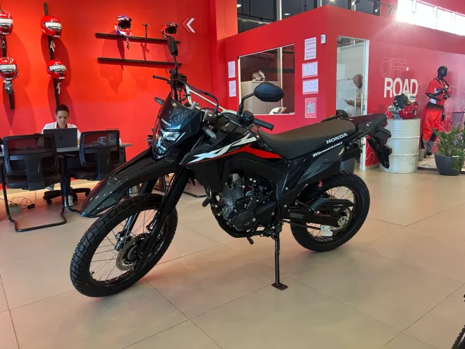 Honda Tornado XR300L 2027 0KM | Emplacamento + IPVA Grátis