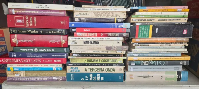 Coleção de Livros Usados!