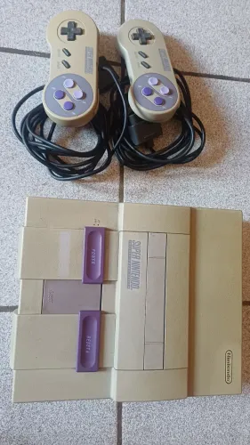 Super Nintendo Original + 2 Controles