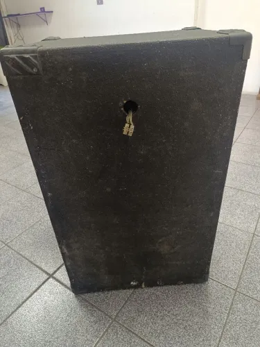 Caixa de som passiva 