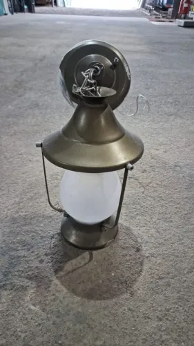 Arandela modelo lampião de parede externa aluminio