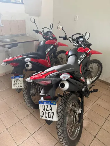 Honda Bros 160 Flexone TROCO AS DUAS POR CARRO