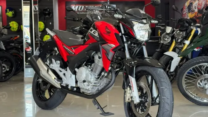 CB TWISTER 250F VERMELHA 2019/2019 COM 31.748km RODADOS