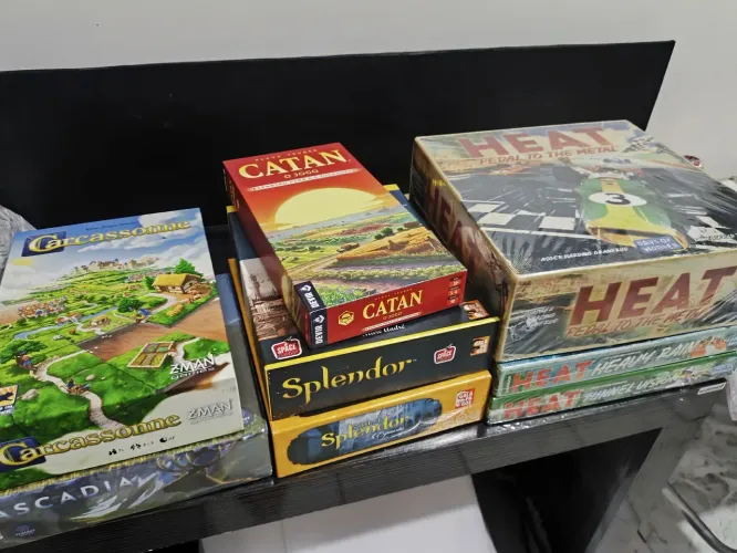 Heat, catan, splandor, cascadia, bord game
