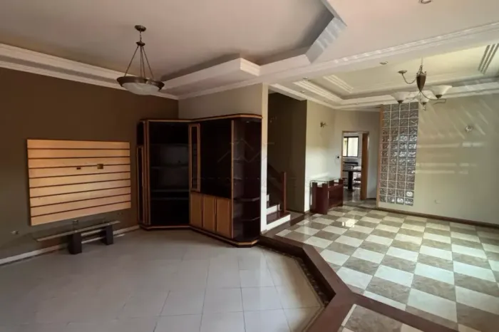 Sobrado com 05 dormitórios para locação, 343 m² em na Vila Mariana - Santo André/SP
