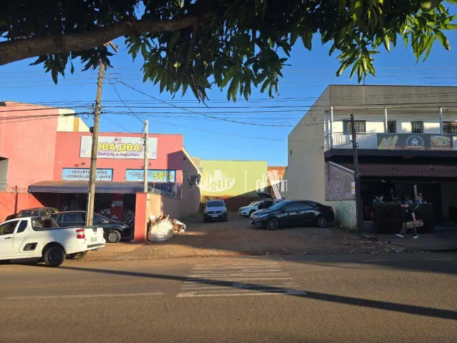 Terreno à venda, 300 m² por R$ 660.000,00 - Parigot De Souza - Londrina/PR
