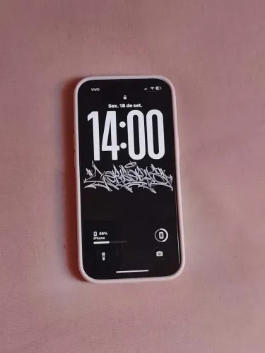 Vendo ou troco iPhone 13