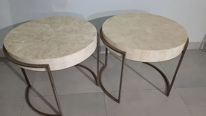 Jogo de mesa de canto