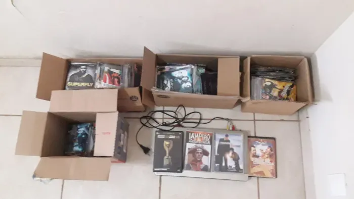 DVD mais filmes diverços 