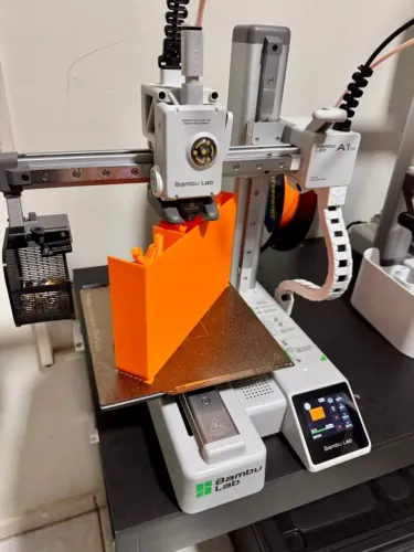 Impressora 3D Bambu Lab A1 Mini - Pouco Uso + Upgrades