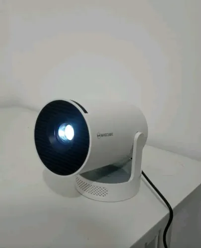 Projetor MAGCUBIC HY300
