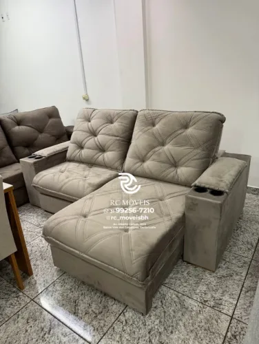 Sofá Retrátil com Porta Copo Reclinável D33 Molas Ensacadas Promoção