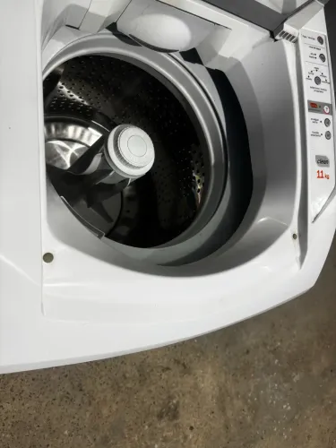 Vendo máquina Brastemp 11 kg funcionando perfeitamente