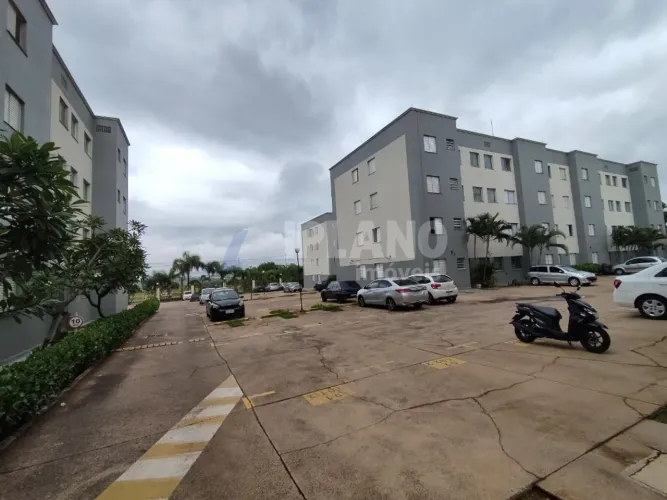 Locação de Apartamentos / Padrão na cidade de São Carlos
