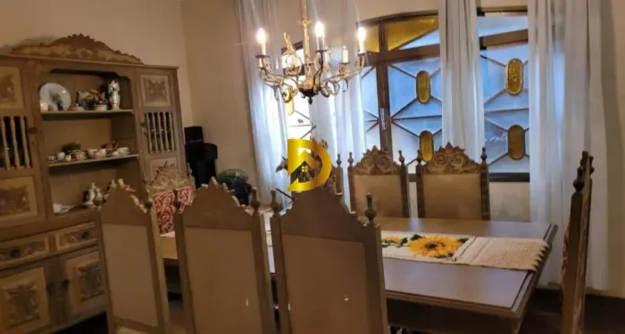 Casa com 5 quartos para aluguel, 476,81m² - Boa Vista - Uberaba