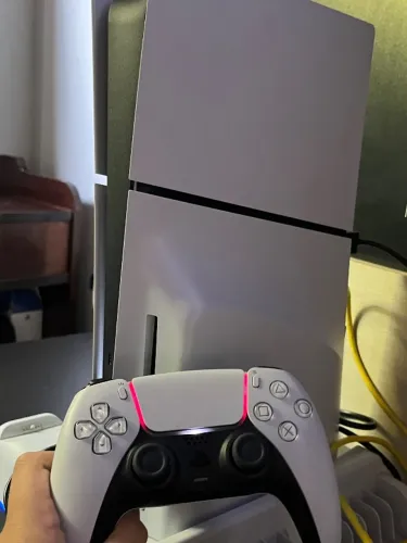 PS5 slim mídia física 1TB