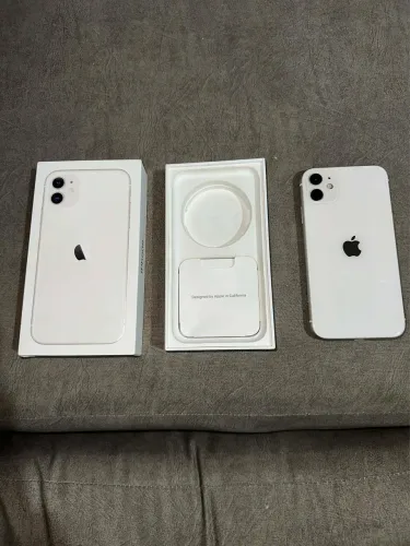 iPhone 11 64GB