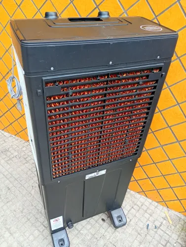 Climatizador ventisol 80 L. Leia.