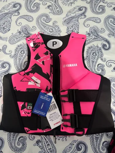 Colete original Yamaha homologado pela marinha