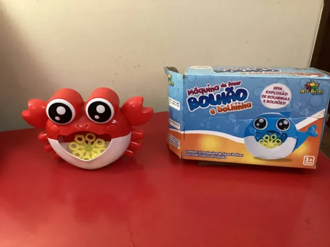 Maquina sopradora de fazer bolinhas de sabao infantil bichinho siri
