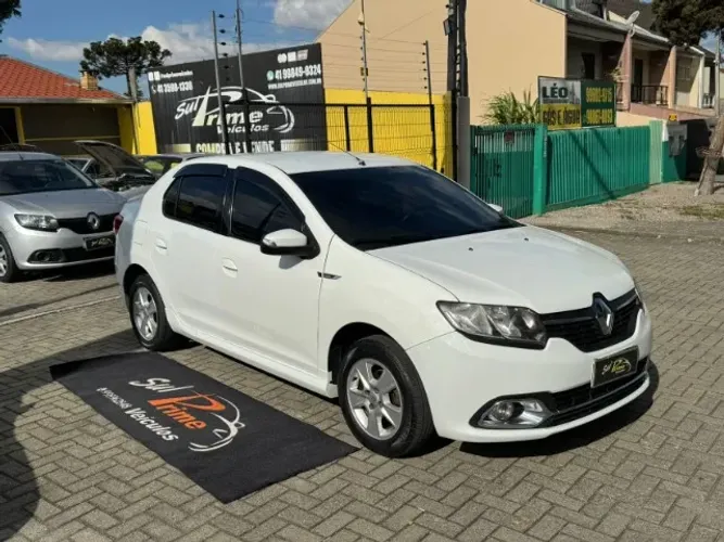 Renault Logan Dynamique Hi-flex 1.6 8V 4P 2015
