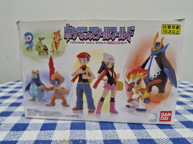 Coleção Pokémon Scale World