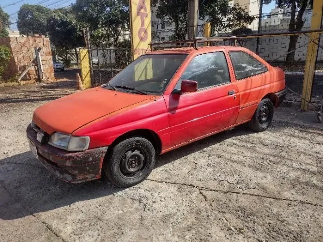 Ford Escort GL 1.6i / 1.6 (álcool) 1996