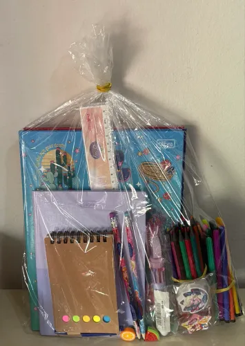 kit itens de papelaria