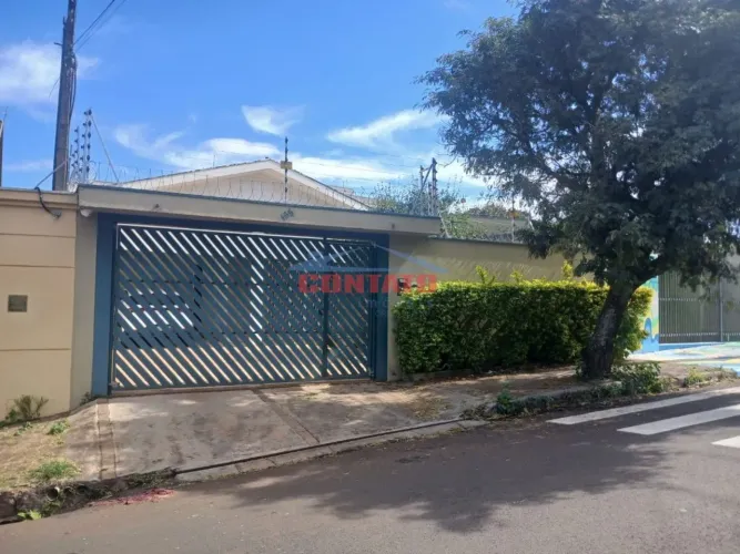 Casa Padrão para Alugar no Parque Arnold Schimidt, São Carlos