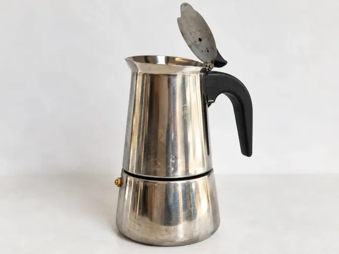 Cafeteira Italiana Moka 9 Xícaras