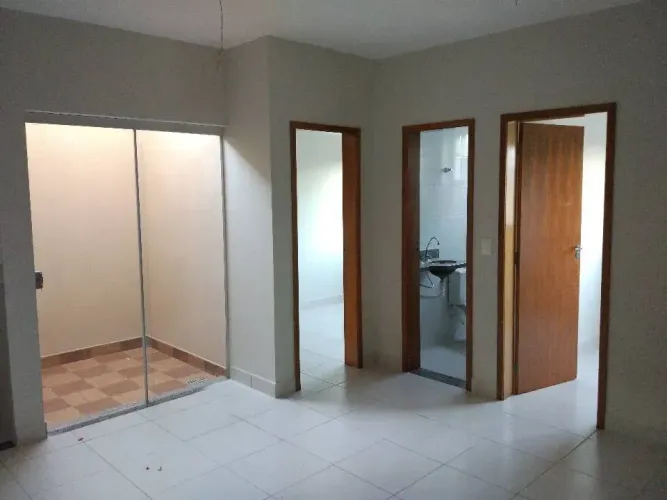 Imóvel para venda possui 44 metros quadrados com 2 quartos em Luizote de Freitas - Uberlân