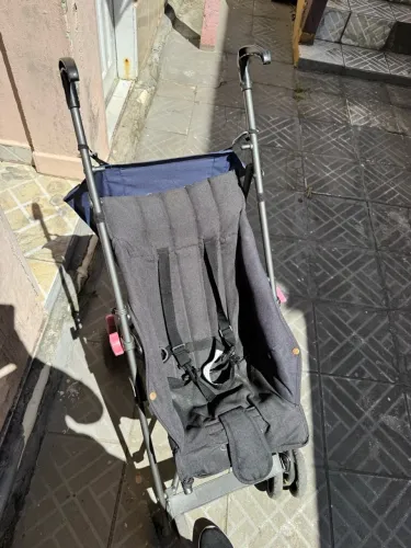 Carrinho de passeio para bebê